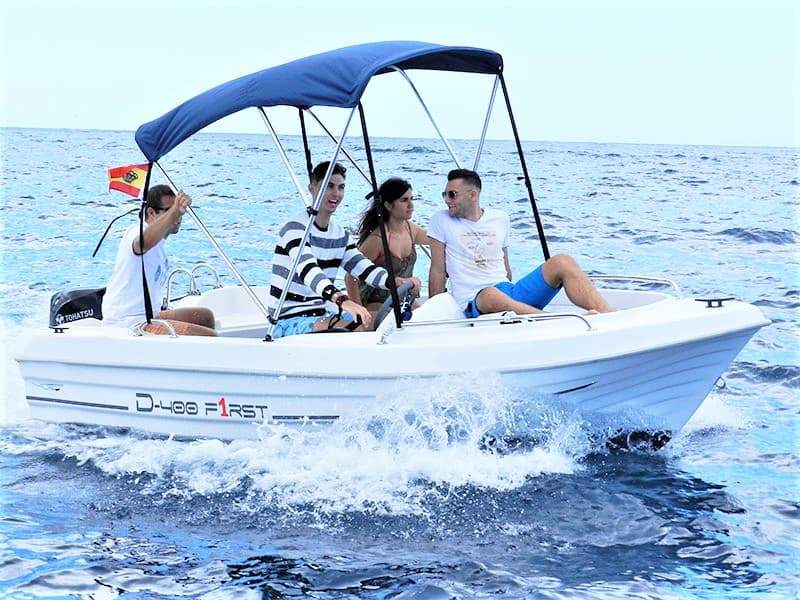 Small motor boat charter without licence in Tenerife